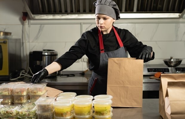 chef packing food