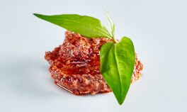 4.	Laksa leaves and shrimp paste