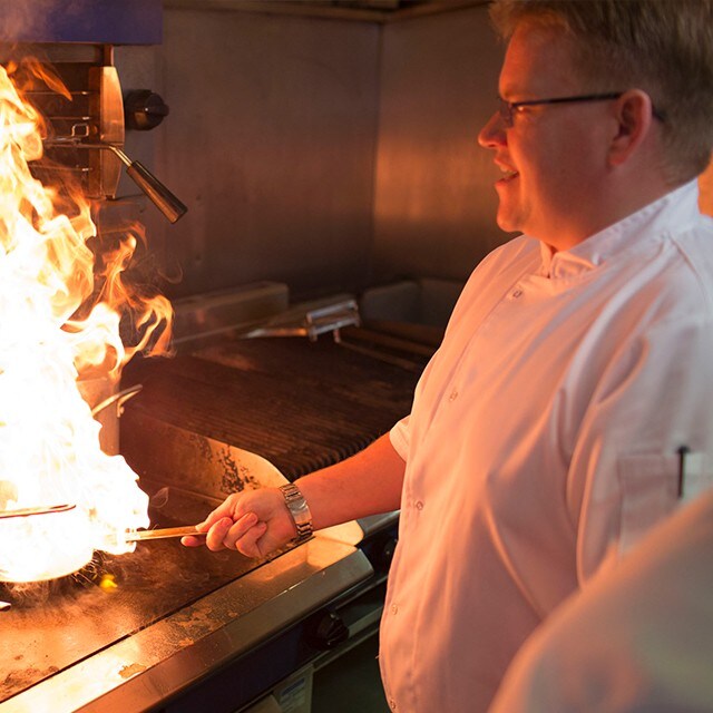 Kitchen Heroes: Olly Wooster