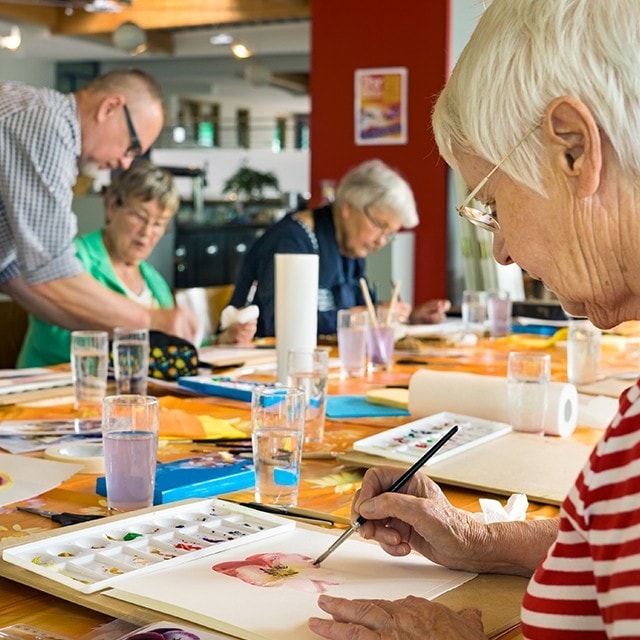 Refreshed for 2021: Spreading spring cheer in the run up to Easter with themed crafts and delicious recipes 