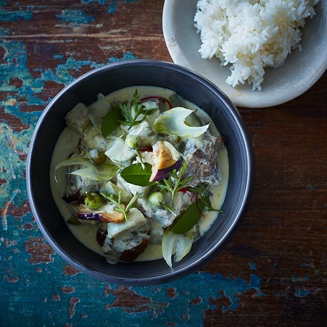 Knorr Professional Blue Dragon Thai Green Concentrated Sauce 1.1L