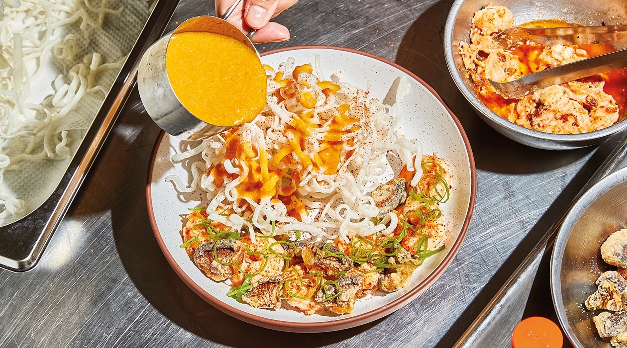 Shrimp Bisque Crispy Noodles
