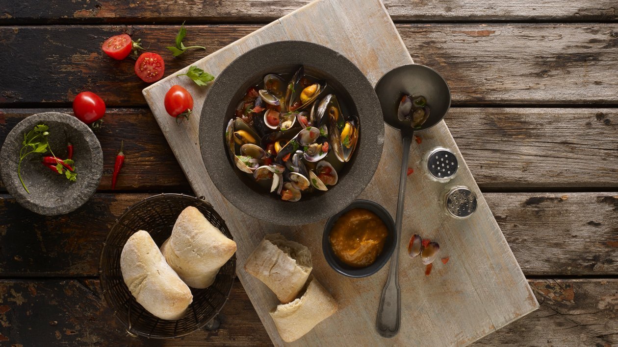 Piri Piri mussels and clams broth Piri Piri mussels and clams broth
