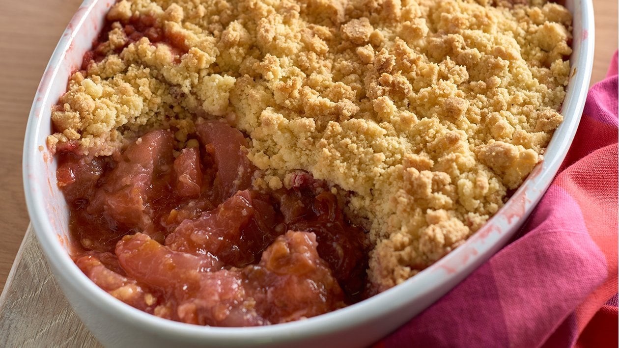 Apple and plum crumble