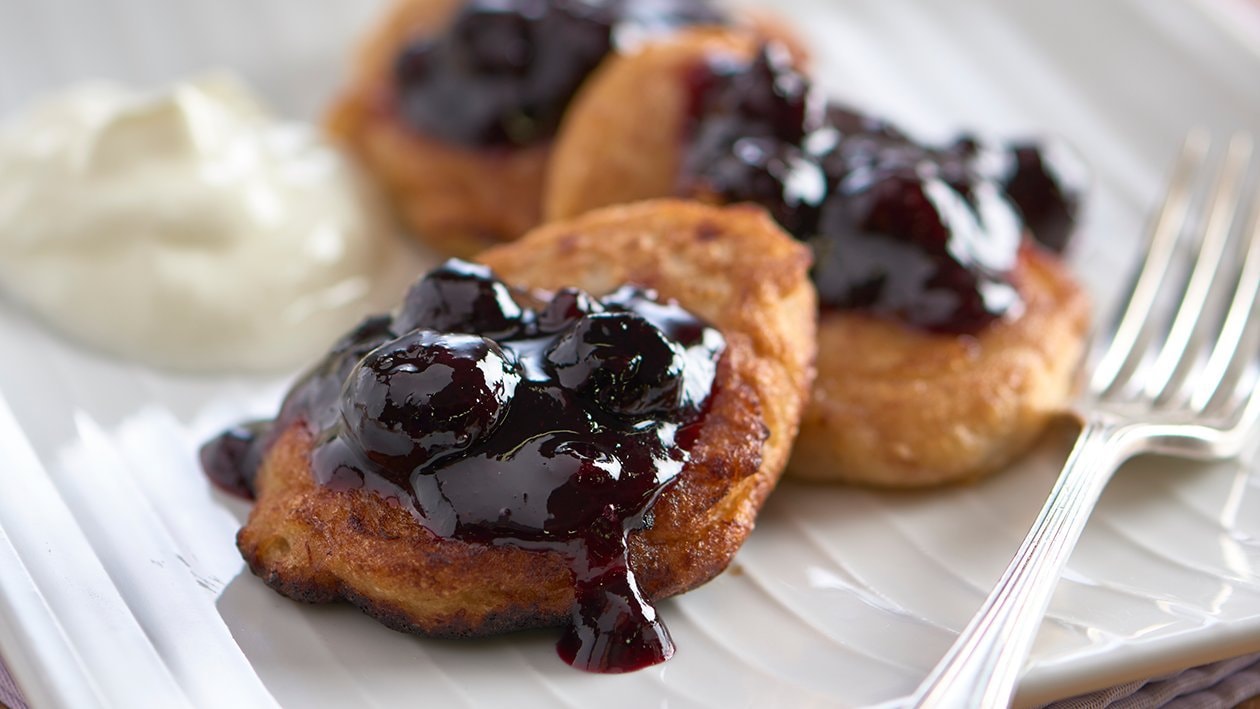Banana fritters with blueberry compote