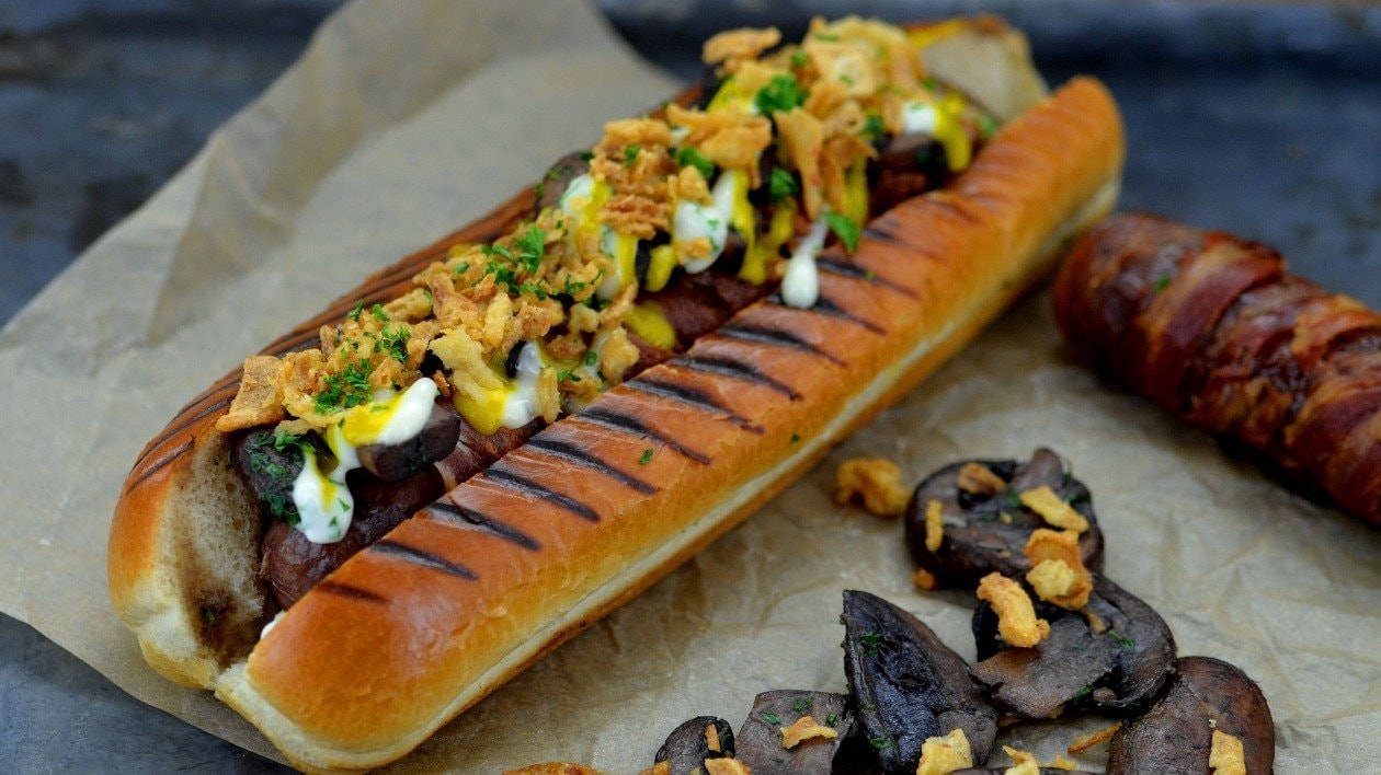 Bourguignon hot dog