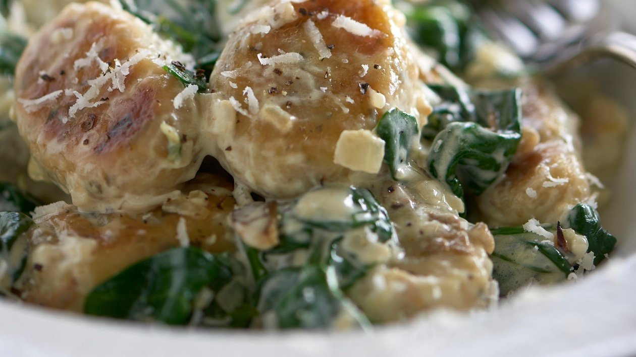 Gnocchi with mushroom, spinach & parmesan sauce